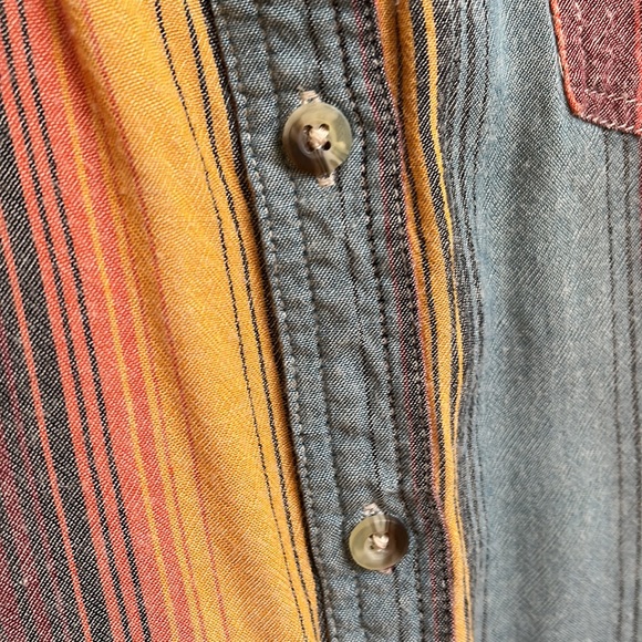 Womens Panhandle Western shirt medium - Picture 6 of 6